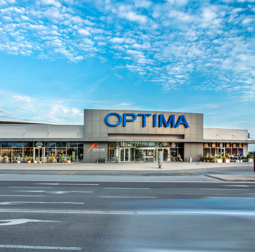 Social and shopping center in Košice, OPTIMA